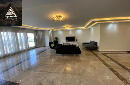 شقة - 3 غرف نوم - 3 حمامات للايجار في شارع نادي الصيد - الدقي - الجيزة