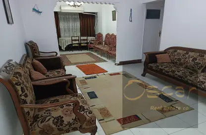 Apartment - 2 Bedrooms - 2 Bathrooms for rent in Gameat Al Dewal Al Arabeya St. - Mohandessin - Giza