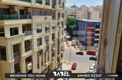 شقة - 3 غرف نوم - 2 حمامات للبيع في شارع خليل الخياط - مصطفي كامل - حي شرق - الاسكندرية
