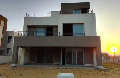 Villa - 4 Bedrooms - 4 Bathrooms for sale in Palm Hills New Cairo - 5th Settlement Compounds - The 5th Settlement - New Cairo City - Cairo