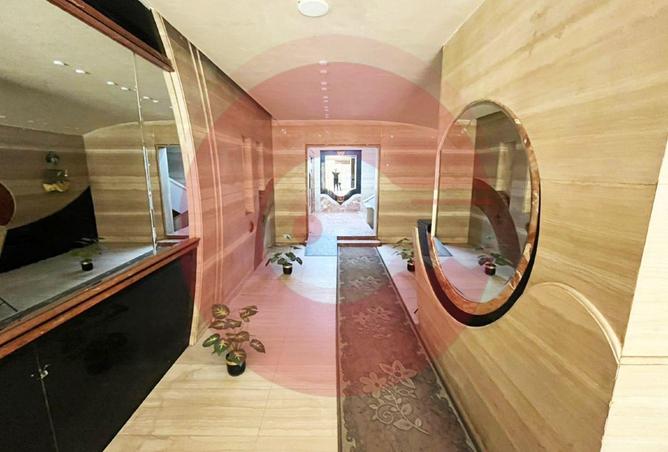 8253462 - Property Image 2