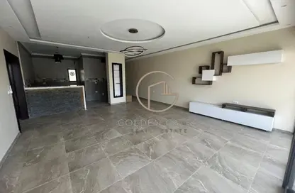 Apartment - 2 Bedrooms - 2 Bathrooms for rent in Lake View Residence - 5th Settlement Compounds - The 5th Settlement - New Cairo City - Cairo Apartment - 2 Bedrooms - 2 Bathrooms for rent in Lake View Residence - 5th Settlement Compounds - The 5th Settlement - New Cairo City - Cairo