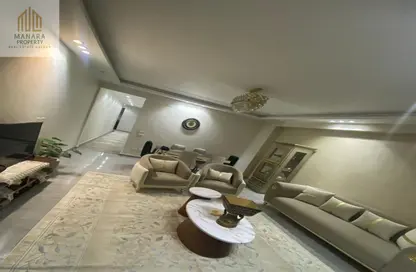 Apartment - 2 Bedrooms - 1 Bathroom for rent in Maadi - Hay El Maadi - Cairo