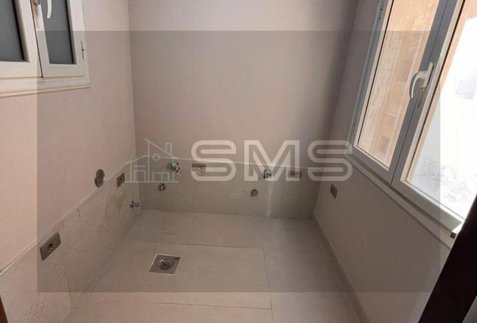 8024963 - Property Image 3