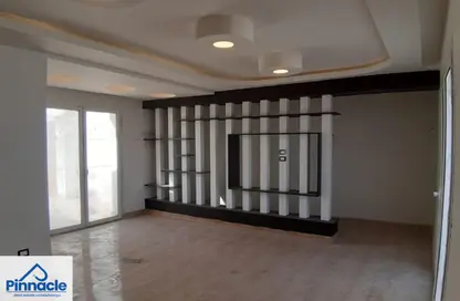 iVilla - 3 Bedrooms - 3 Bathrooms for rent in Mountain View Hyde Park - 5th Settlement Compounds - The 5th Settlement - New Cairo City - Cairo