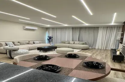 Apartment - 2 Bedrooms - 2 Bathrooms for rent in Lake View Residence - 5th Settlement Compounds - The 5th Settlement - New Cairo City - Cairo
