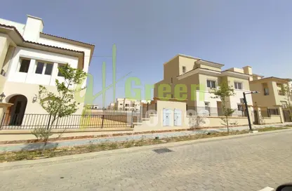 تاون هاوس - 3 غرف نوم - 3 حمامات للبيع في سيليستا هيلز - اب تاون كايرو - المقطم - القاهرة