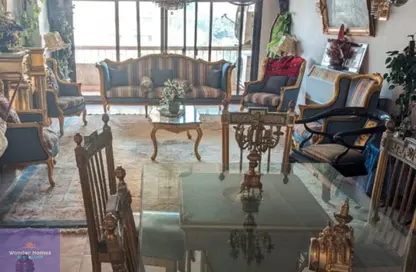 Apartment - 3 Bedrooms - 2 Bathrooms for sale in Al Laselky St. - El Laselky - New Maadi - Hay El Maadi - Cairo