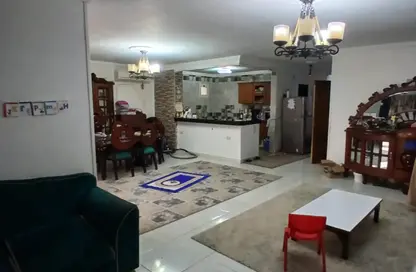 Apartment - 3 Bedrooms - 2 Bathrooms for sale in Ahmed Al Zomor St. - 10th District - Nasr City - Cairo