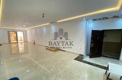 Apartment - 3 Bedrooms - 3 Bathrooms for sale in Glim - Hay Sharq - Alexandria