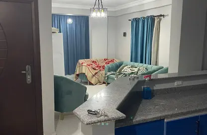 Apartment - 3 Bedrooms - 1 Bathroom for sale in Al Mohandes Ahmed Kamal Hamdy St. - 16th District - Sheikh Zayed City - Giza