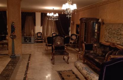 Villa - 7+ Bedrooms - 7+ Bathrooms for sale in Yasmine District - 14th District - Sheikh Zayed City - Giza