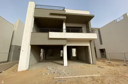 Villa - 4 Bedrooms - 5 Bathrooms for sale in The Crown - Cairo Alexandria Desert Road - 6 October City - Giza