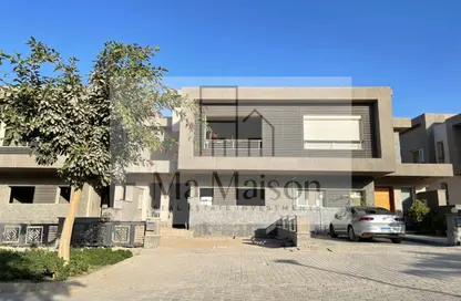 Villa - 3 Bedrooms - 3 Bathrooms for sale in New Giza - Cairo Alexandria Desert Road - 6 October City - Giza