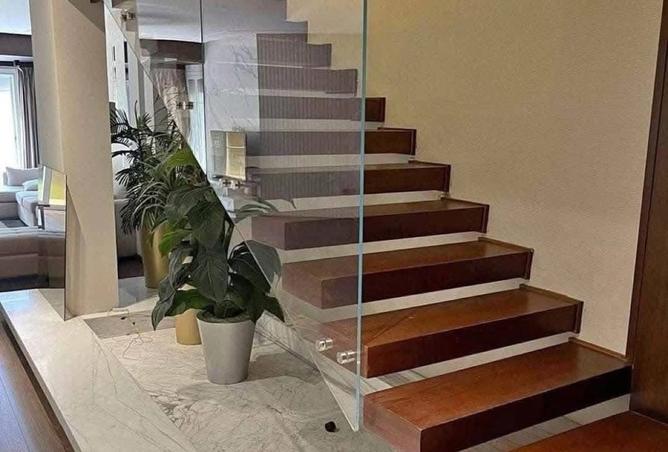 8327744 - Property Image 3