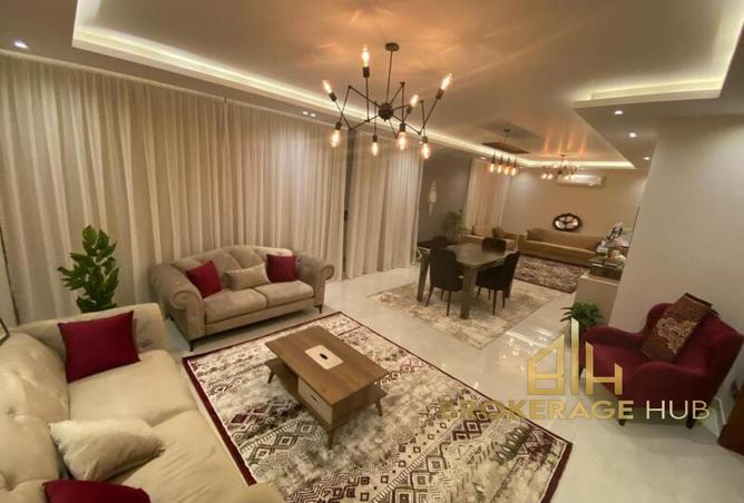 8246908 - Property Image 2