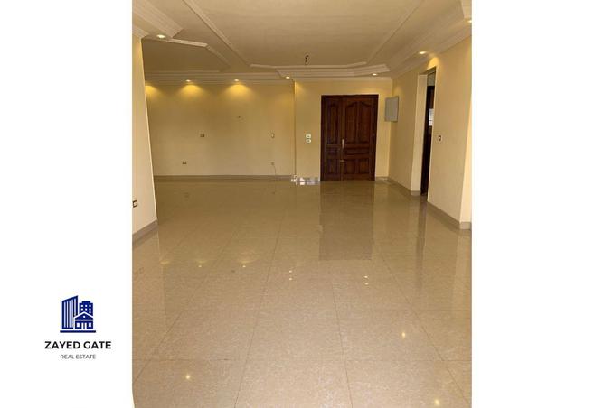 8022515 - Property Image 2