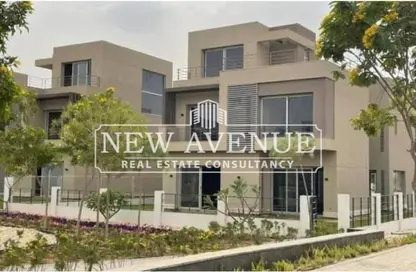 Villa - 3 Bedrooms - 5 Bathrooms for sale in Palm Hills New Cairo - 5th Settlement Compounds - The 5th Settlement - New Cairo City - Cairo