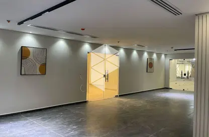Office Space - Studio - 3 Bathrooms for rent in One Ninety Mall - South Teseen St. - The 5th Settlement - New Cairo City - Cairo