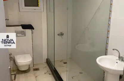 Apartment - 3 Bedrooms - 2 Bathrooms for sale in Al Hekma St. - Sheikh Zayed City - Giza