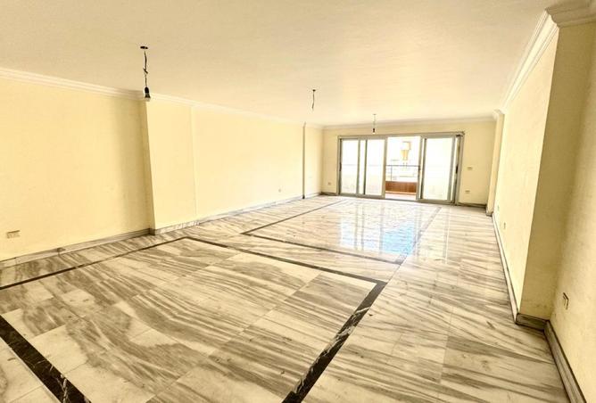 8219554 - Property Image 2