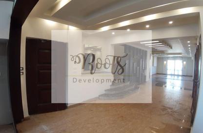 iVilla - 3 Bedrooms - 3 Bathrooms for rent in Mountain View Hyde Park - 5th Settlement Compounds - The 5th Settlement - New Cairo City - Cairo
