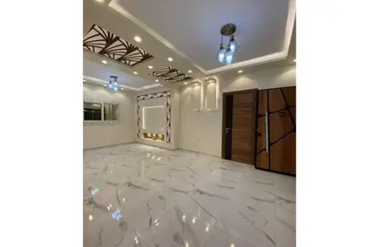 Apartment - 3 Bedrooms - 1 Bathroom for sale in Ard Gameyet Al Mostasmereen - Hadayek October - 6 October City - Giza