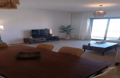 Apartment - 2 Bedrooms - 2 Bathrooms for rent in Fifth Square - The 5th Settlement - New Cairo City - Cairo