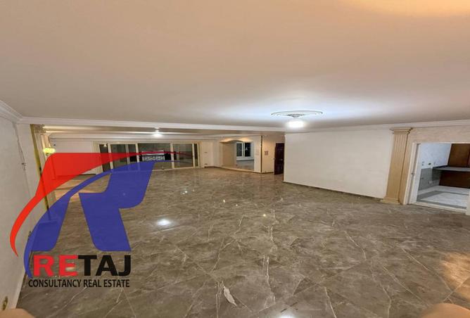 8192403 - Property Image 3