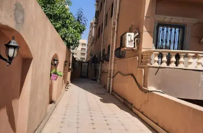 Apartment - 3 Bedrooms - 2 Bathrooms for sale in El Banafseg Apartment Buildings - El Banafseg - New Cairo City - Cairo