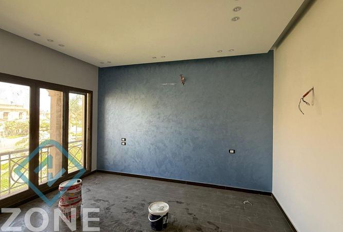 8083230 - Property Image 2