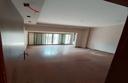 Office Space - Studio - 2 Bathrooms for rent in Ard El Golf - Heliopolis - Masr El Gedida - Cairo