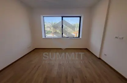 Office Space - Studio - 1 Bathroom for rent in Lake View Residence - 5th Settlement Compounds - The 5th Settlement - New Cairo City - Cairo