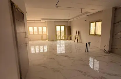 شقة - 3 غرف نوم - 2 حمامات للايجار في عمارات الاندلس - حى الاندلس - مدينة القاهرة الجديدة - القاهرة