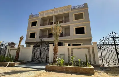 دوبلكس - 4 غرف نوم - 3 حمامات للبيع في السياحية الاولى - التوسعات الشمالية - مدينة 6 أكتوبر - الجيزة
