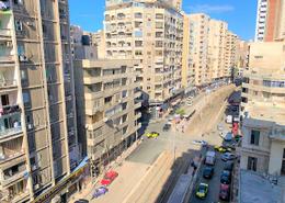 شقة - 3 غرف نوم for للبيع in شارع عبد السلام عارف - لوران - حي شرق - الاسكندرية