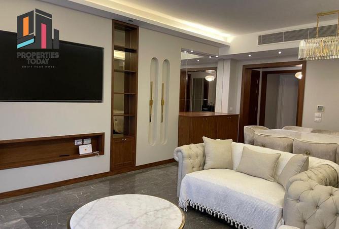 8243720 - Property Image 2