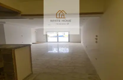 Apartment - 3 Bedrooms - 3 Bathrooms for rent in Galleria Moon Valley - South Investors Area - New Cairo City - Cairo