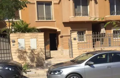Townhouse - 4 Bedrooms - 4 Bathrooms for sale in Royal Meadows - Sheikh Zayed Compounds - Sheikh Zayed City - Giza