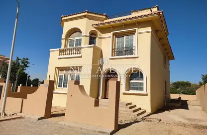 Villa - 6 Bedrooms - 6 Bathrooms for sale in Hyde Park - 5th Settlement Compounds - The 5th Settlement - New Cairo City - Cairo