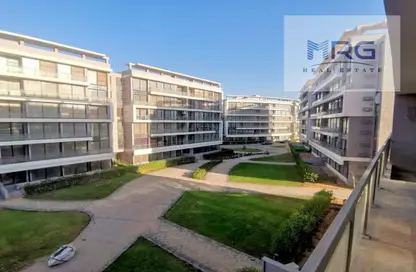 دوبلكس - 4 غرف نوم - 3 حمامات للبيع في ليك فرونت - حدائق اكتوبر - مدينة 6 أكتوبر - الجيزة