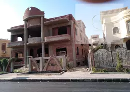 فيلا للبيع في الحي السادس - مدينة العبور - القليوبية