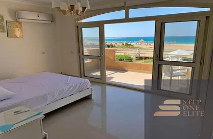 Chalet - 2 Bedrooms - 2 Bathrooms for sale in Telal Al Sokhna - Al Ain Al Sokhna - Suez