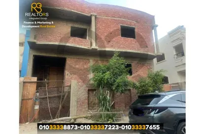 Villa - 3 Bedrooms - 3 Bathrooms for sale in Al Mehwar Al Markazi - 7th District - 6 October City - Giza