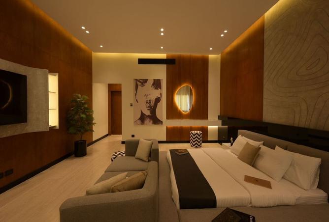 8253469 - Property Image 3