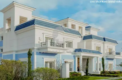 Villa - 3 Bedrooms - 4 Bathrooms for sale in Mountain View Hyde Park - 5th Settlement Compounds - The 5th Settlement - New Cairo City - Cairo
