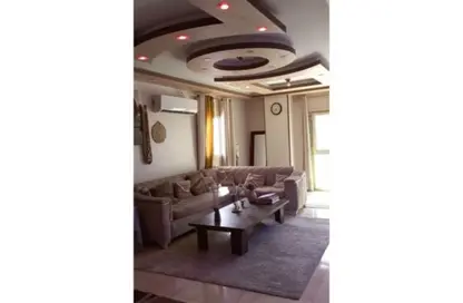شقة - 3 غرف نوم - 2 حمامات للايجار في شارع افريقيا - امتداد مصطفي النحاس - المنطقة التاسعة - مدينة نصر - القاهرة