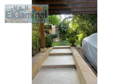 فيلا - 3 غرف نوم - 4 حمامات للبيع في سيزونز ريزيدنس - امتداد المستثمرين الشمالية - مدينة القاهرة الجديدة - القاهرة