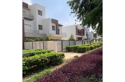 Townhouse - 3 Bedrooms - 4 Bathrooms for sale in The Residences - Hyde Park - New Cairo City - Cairo