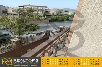 Twin House - 6 Bedrooms - 4 Bathrooms for sale in Rayhana Compound - Al Wahat Road - 6 October City - Giza